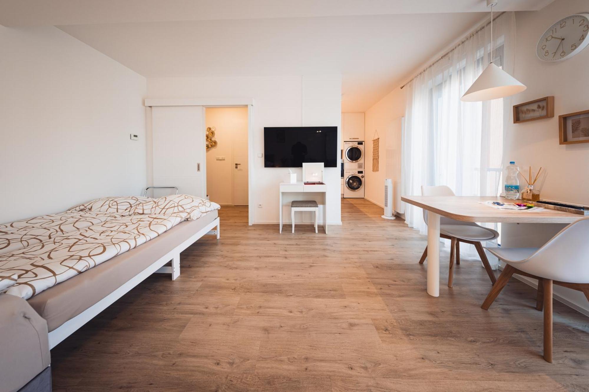 Rezidence Sadova Zlin Apartment Exterior photo
